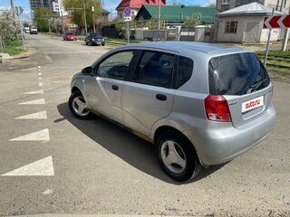 2005 Chevrolet Aveo I, серебристый, 230000 рублей, вид 4