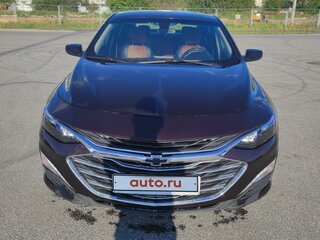 2020 Chevrolet Malibu IX Рестайлинг, коричневый, 1850000 рублей, вид 2