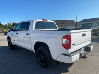 2021 Toyota Tundra CrewMax II Рестайлинг, белый, 11037624 рублей, вид 5