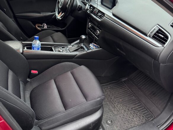 2017 Mazda 6 III (GJ) Рестайлинг, красный, 1350000 рублей - вид 3