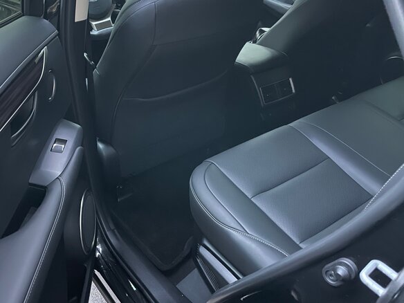 2019 Lexus NX 300 I Рестайлинг, чёрный, 5900000 рублей - вид 13