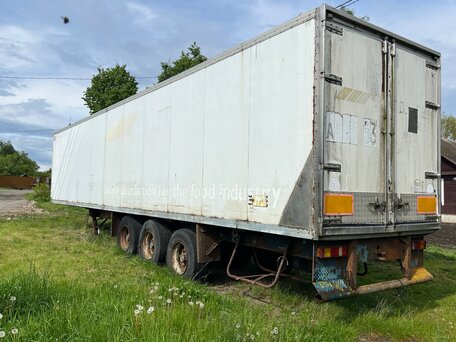 1991 Schmitz Cargobull 9084, белый, 300000 рублей, вид 5