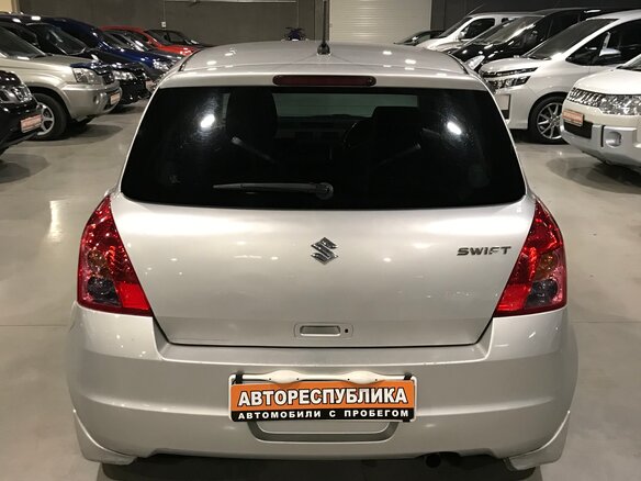 2009 Suzuki Swift III, серый - вид 2