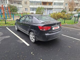 2011 Kia Cerato 6-speed II, чёрный, 530000 рублей, вид 3