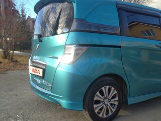 2011 Honda Freed Spike I Рестайлинг, зелёный, 1450000 рублей, вид 4