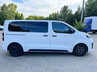 2019 Peugeot Traveller Compact I, белый, 1900000 рублей, вид 3