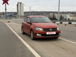 2016 Volkswagen Polo V Рестайлинг, оранжевый, 999999 рублей, вид 1