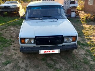 2004 Lada (ВАЗ) 2107, белый, 130000 рублей, вид 1