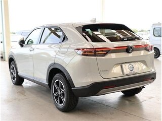 2026 Honda Vezel II Рестайлинг, белый, 2190000 рублей, вид 5