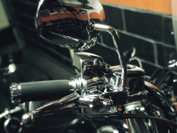 2001 Harley-Davidson Springer Softail, чёрный - вид 5