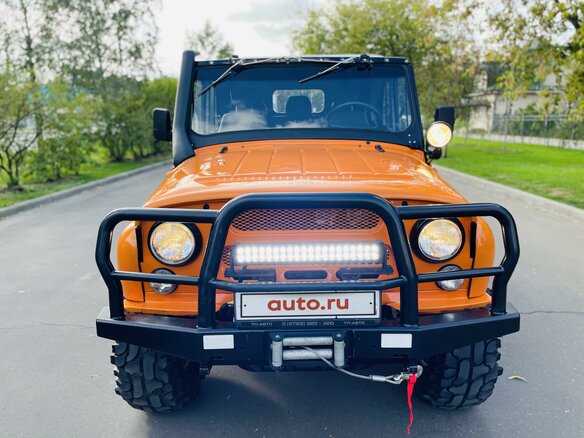 1997 УАЗ 3151 31512, оранжевый
