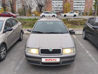 2006 Skoda Octavia I (A4) Рестайлинг, серый, 230000 рублей, вид 1