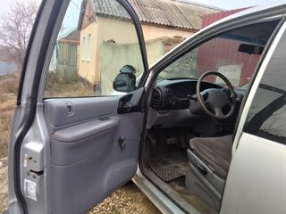 2000 Dodge Caravan III, серебристый, 266666 рублей, вид 5