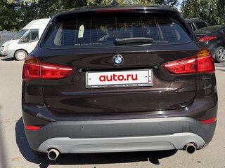 2017 BMW X1 20i xDrive II (F48), коричневый, 2750000 рублей, вид 5