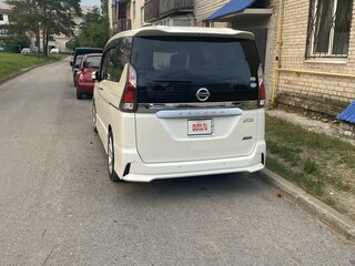 2017 Nissan Serena S-Hybrid V (C27), белый, 2250000 рублей, вид 3