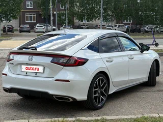 2021 Honda Civic XI, белый, 2300000 рублей, вид 4