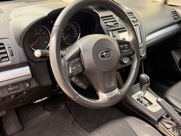 2012 Subaru XV I, оранжевый, 1490000 рублей - вид 9
