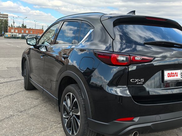 2022 Mazda CX-5 II Рестайлинг, чёрный, 3690000 рублей - вид 5