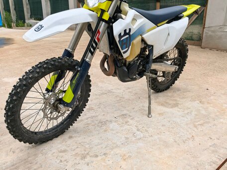 2024 Husqvarna FE 501, белый, 1100000 рублей, вид 1