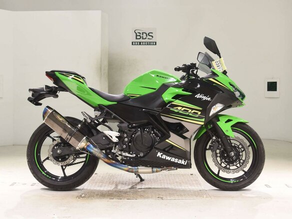 2024 Kawasaki Ninja 400, зелёный, 797000 рублей - вид 1