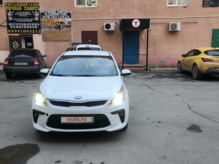 2017 Kia Rio IV, белый, 1250000 рублей, вид 2