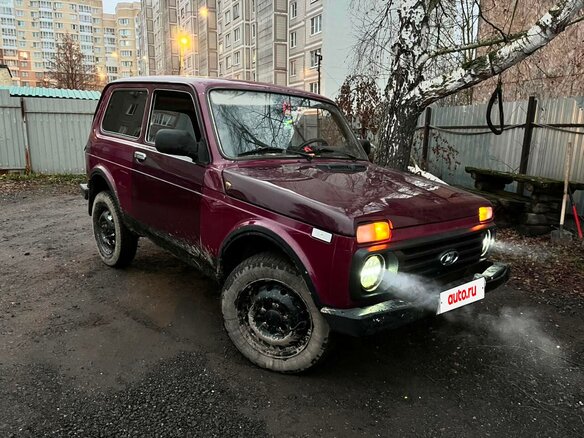 2003 Lada (ВАЗ) 2121 (4x4) I Рестайлинг, красный, 350000 рублей - вид 2