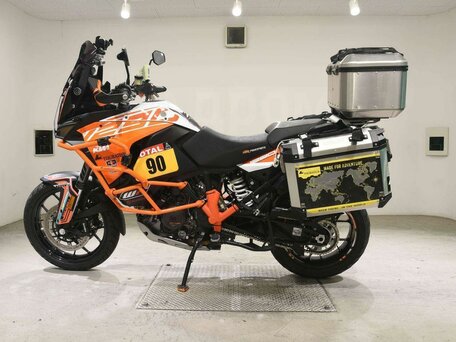 2017 KTM 1290 Super Adventure S, оранжевый, 1350000 рублей, вид 4