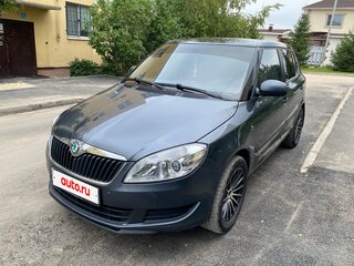 2011 Skoda Fabia II Рестайлинг, серый, 340000 рублей, вид 1