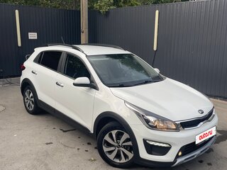 2020 Kia Rio X IV Рестайлинг, белый, 1650000 рублей, вид 1