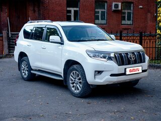 2017 Toyota Land Cruiser Prado 150 Series Рестайлинг 1, белый, 3250000 рублей, вид 2
