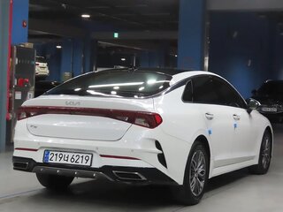 2022 Kia K5 LPi III, белый, 1940000 рублей, вид 3