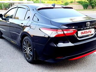2021 Toyota Camry VIII (XV70) Рестайлинг, чёрный, 2750000 рублей, вид 4