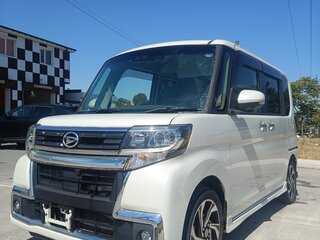 2019 Daihatsu Tanto III Рестайлинг, белый, 925000 рублей, вид 1