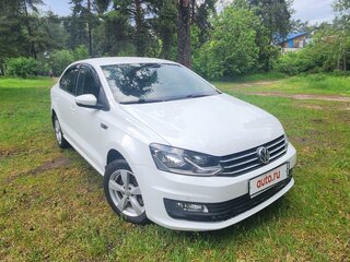 2018 Volkswagen Polo V Рестайлинг, белый, 1500000 рублей, вид 1