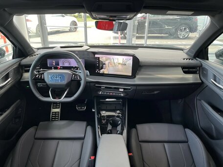 Audi Q3 III (FJ)