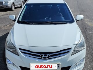 2015 Hyundai Solaris I Рестайлинг, белый, 599000 рублей, вид 3