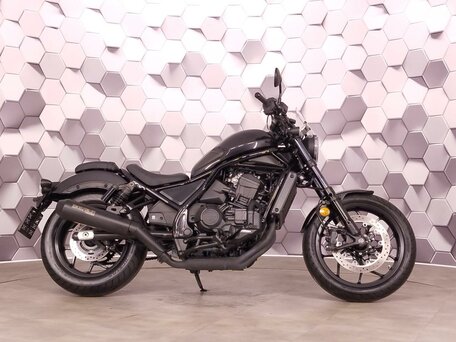 2024 Honda CMX 1100 Rebel, чёрный, 1185000 рублей, вид 3