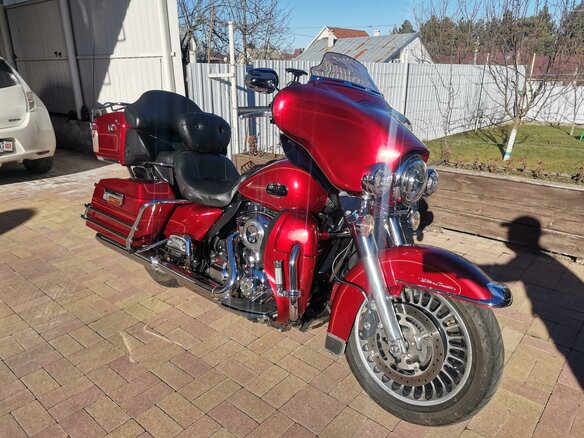 2012 Harley-Davidson Electra Glide, красный, 1340000 рублей
