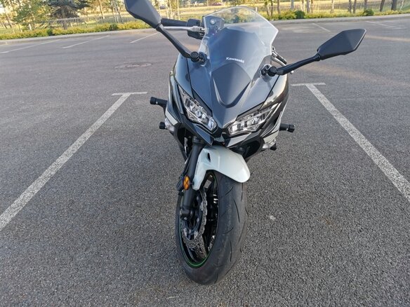 2021 Kawasaki Ninja 650, белый, 670856 рублей - вид 15