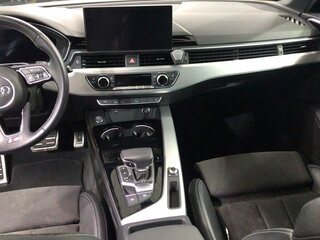 2020 Audi A4 40 TFSI V (B9) Рестайлинг, белый, 2830000 рублей, вид 2