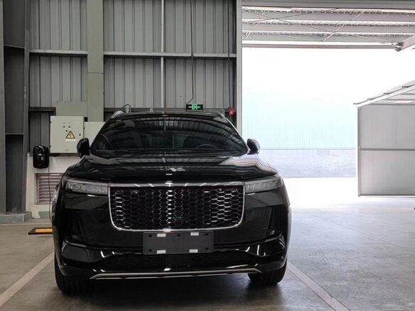 2022 Li Auto (Lixiang) One I, чёрный - вид 1