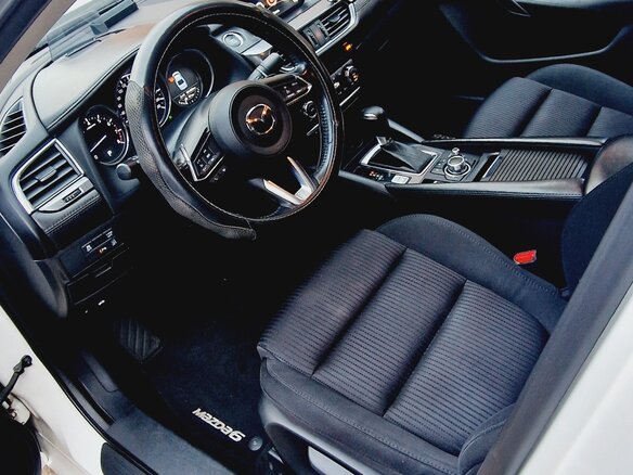 2016 Mazda 6 III (GJ) Рестайлинг, белый, 1950000 рублей - вид 18
