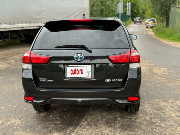 2015 Toyota Corolla Fielder XI (E160, E170, E180) Рестайлинг 1, чёрный, 1600000 рублей - вид 2
