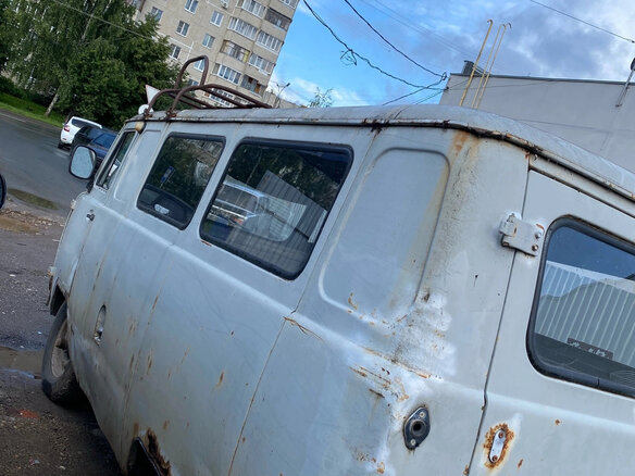 2004 УАЗ 3741, белый, 90000 рублей - вид 5