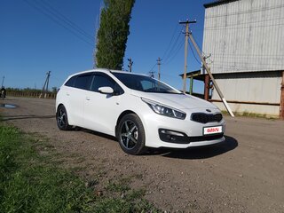 2016 Kia Ceed II Рестайлинг, белый, 1100000 рублей, вид 1