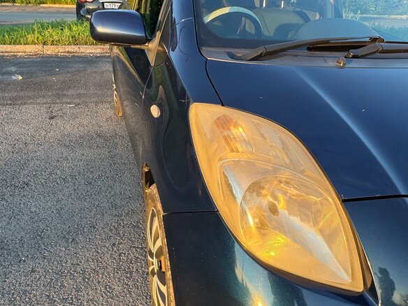 2005 Toyota Vitz II (XP90), синий, 500000 рублей - вид 9