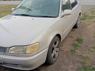 1998 Toyota Corolla VII (E100), белый, 450000 рублей, вид 1