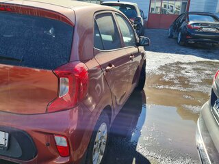 2018 Kia Picanto III, оранжевый, 1500000 рублей, вид 3