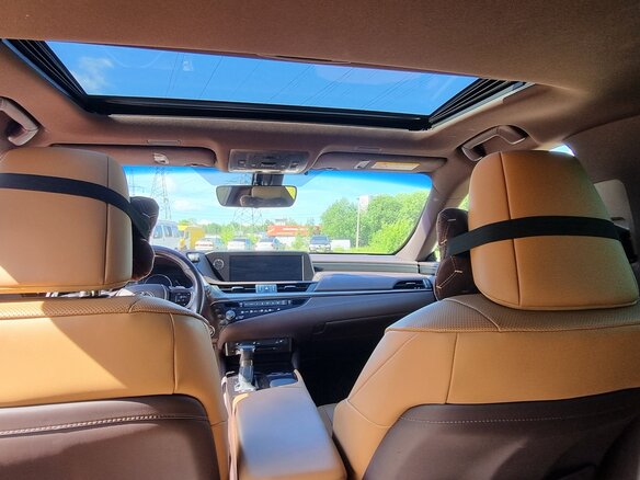 2020 Lexus ES 250 VII, чёрный, 3800000 рублей - вид 20