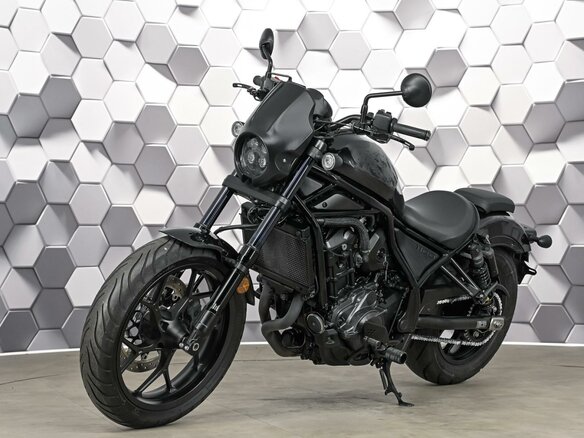 2023 Honda CMX 1100 Rebel, серый, 899000 рублей - вид 1